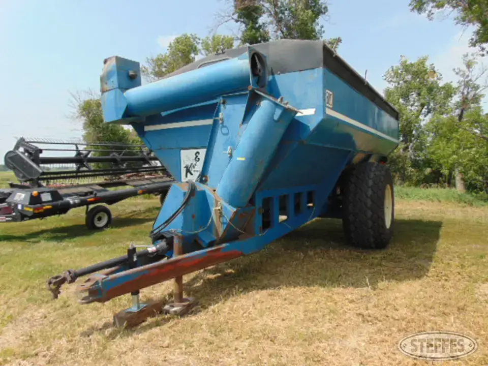 Kinze 800 Grain Cart