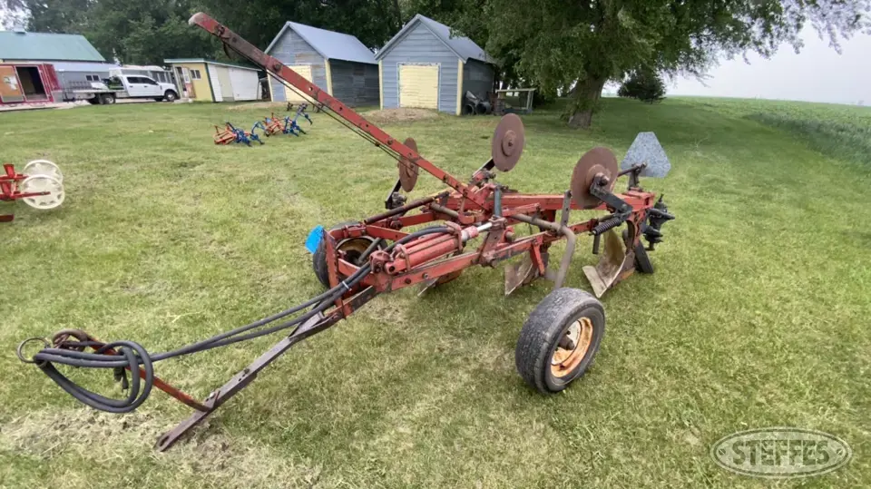 International #70 Plow