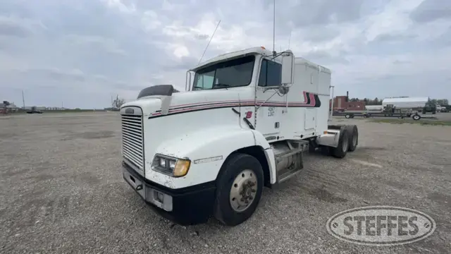 1995 Freightliner FLD112