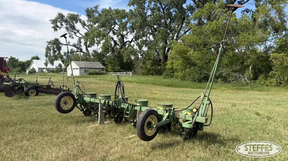 John Deere 71 Flex Less Than 12 Row Planter