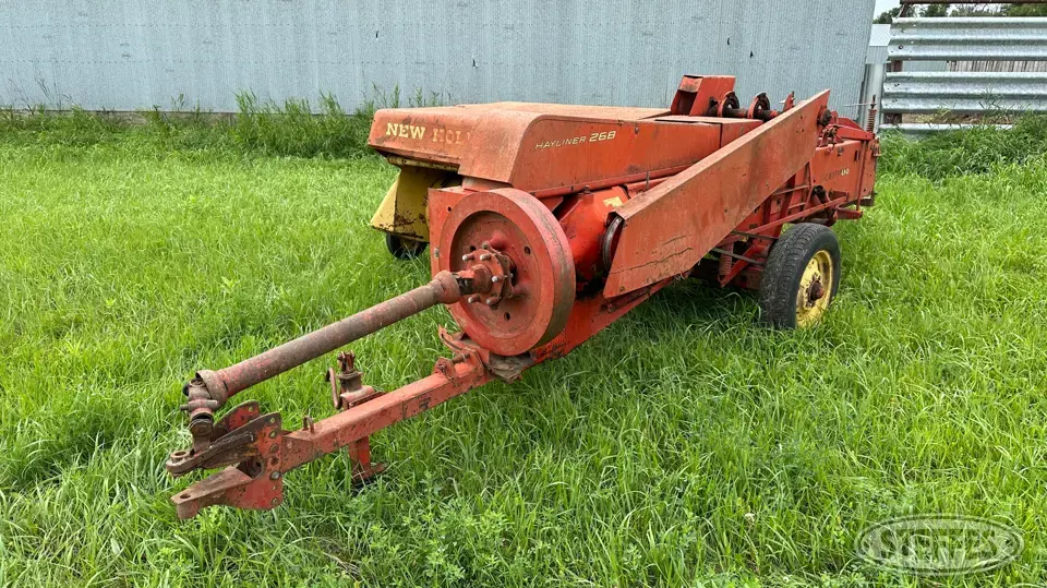 New Holland Hayliner 268 Square Baler