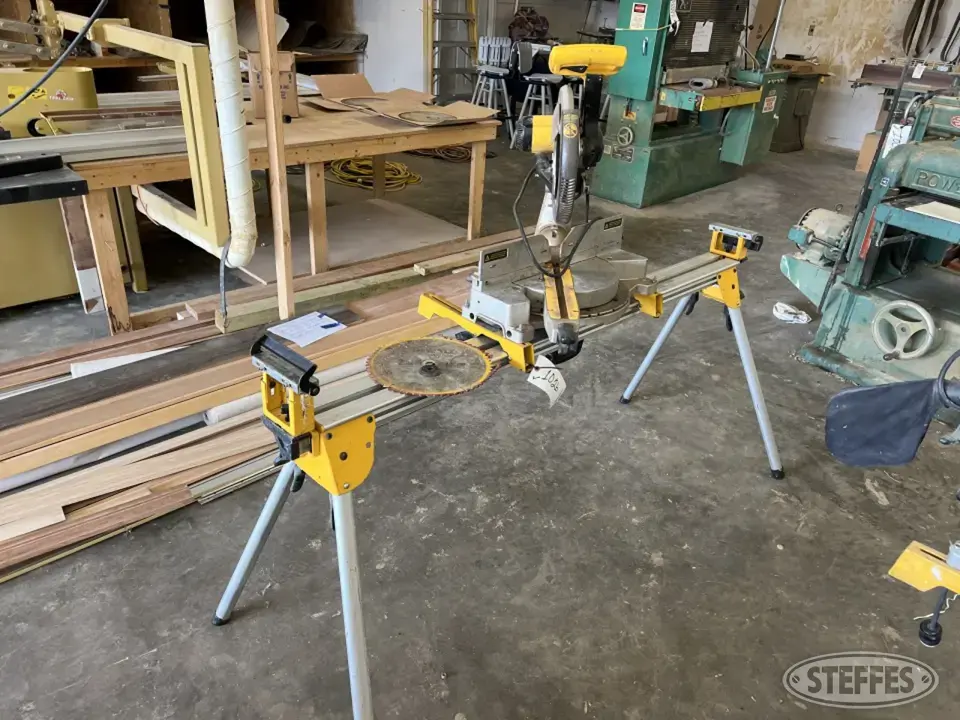 DeWalt DW708 Power Tool