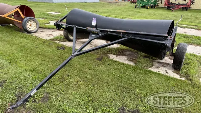 Farm King swath roller