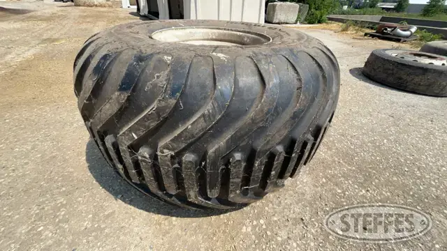Carlisle 700/50-22.5 Tire
