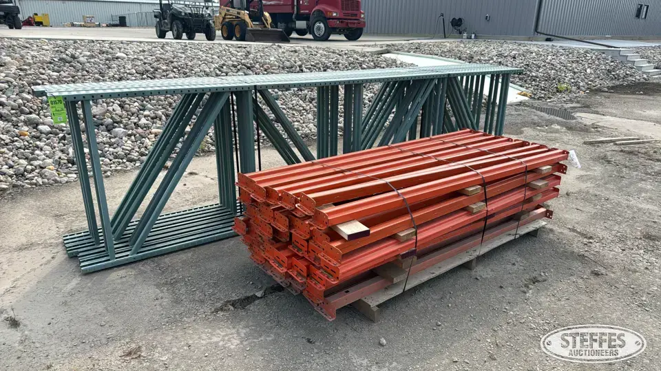 Pallet racking Storage and Bench