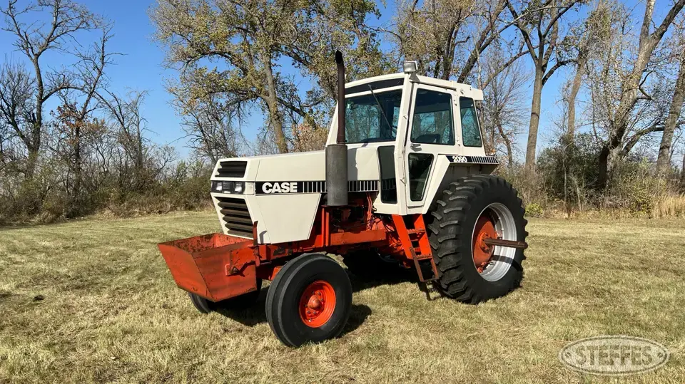 1983 JI Case 2090 2WD Tractor