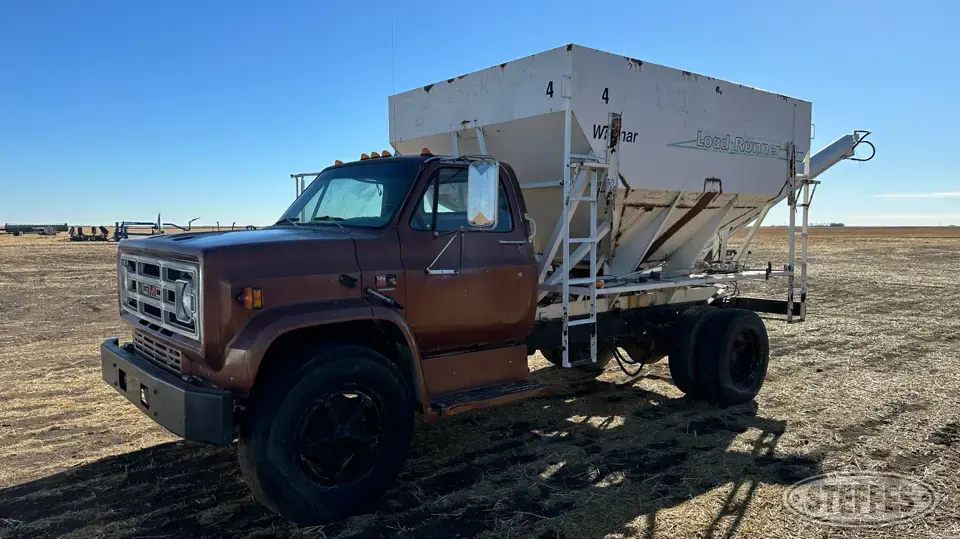 1989 GMC 8000 Tender Truck