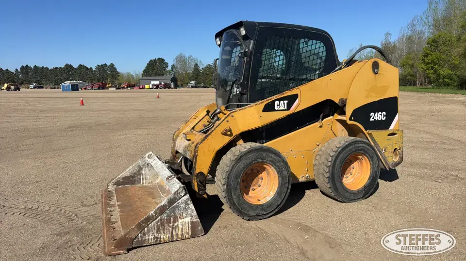 2007 CAT 246C Wheeled Skid Steer