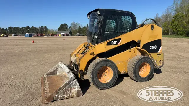 2007 CAT 246C