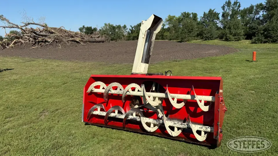 Farm King 9600 3 Pt. Snowblower