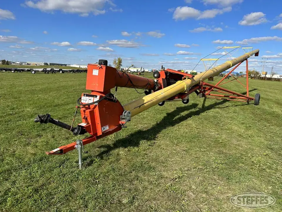Westfield MK130-71 Swing Hopper Auger