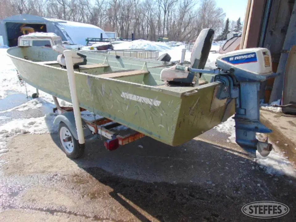 Starcraft Boat