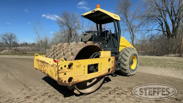 2014 Bomag BW211PD-50