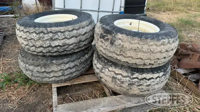 (4) Galaxy 11L-15 Tires