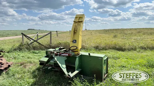 John Deere 270