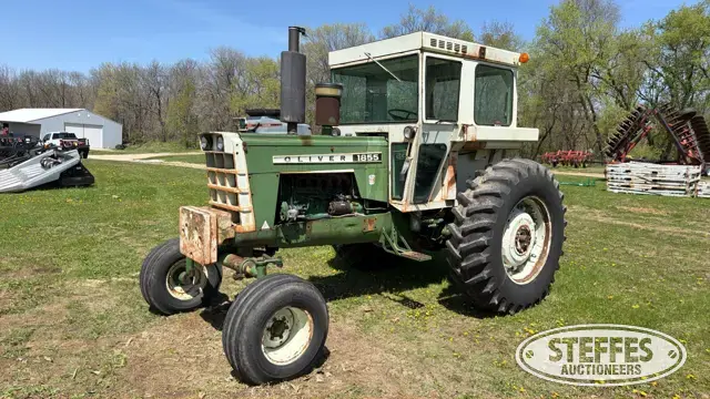 1973 Oliver 1855
