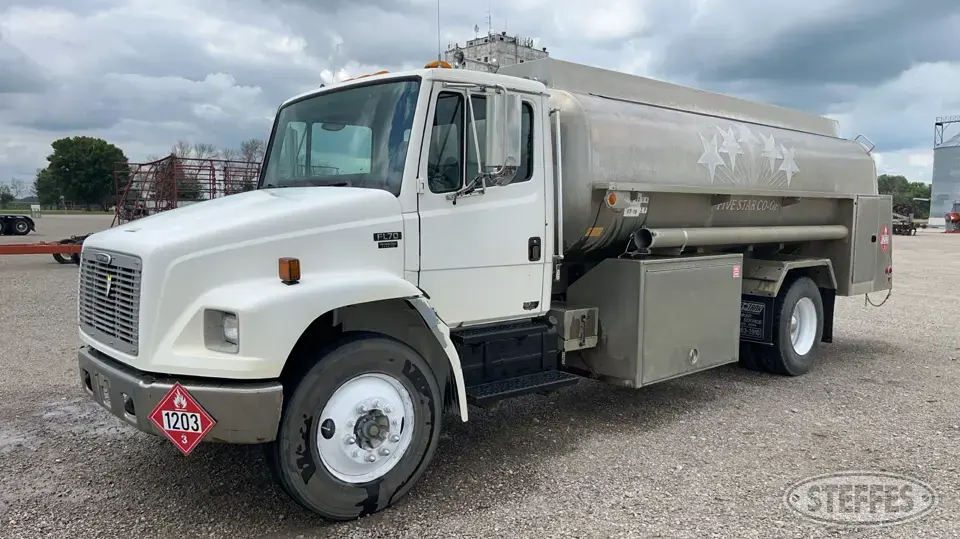 2003 Freightliner FL70 Fuel-Lube Truck