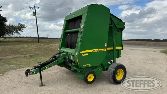 2007 John Deere 568