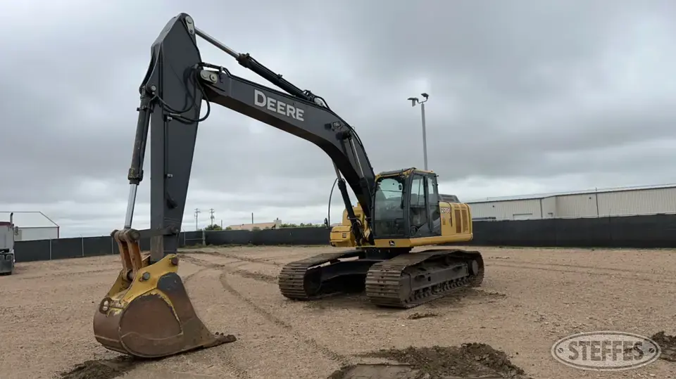 2008 Deere 270DLC Excavator