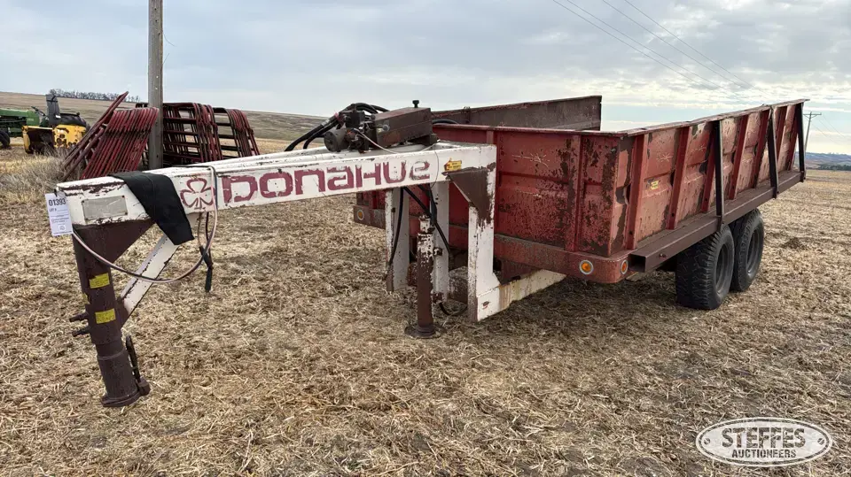 Shop-built tandem axle gooseneck dump trailer Bumper Dump Trailer