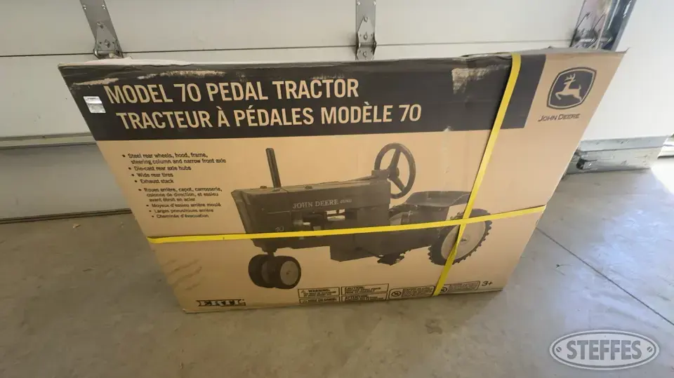 John Deere Model 70 Personal Property