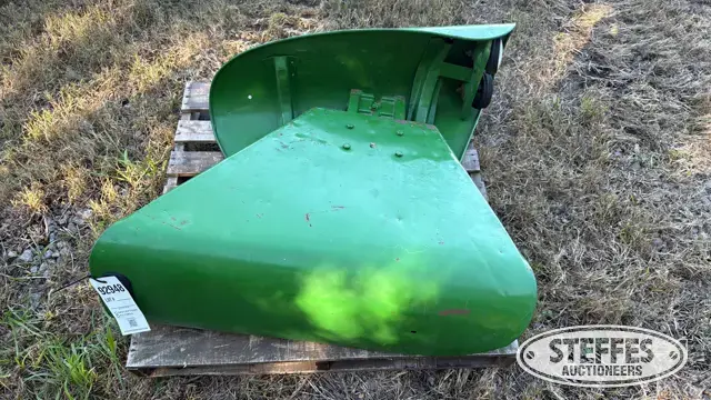 John Deere fenders
