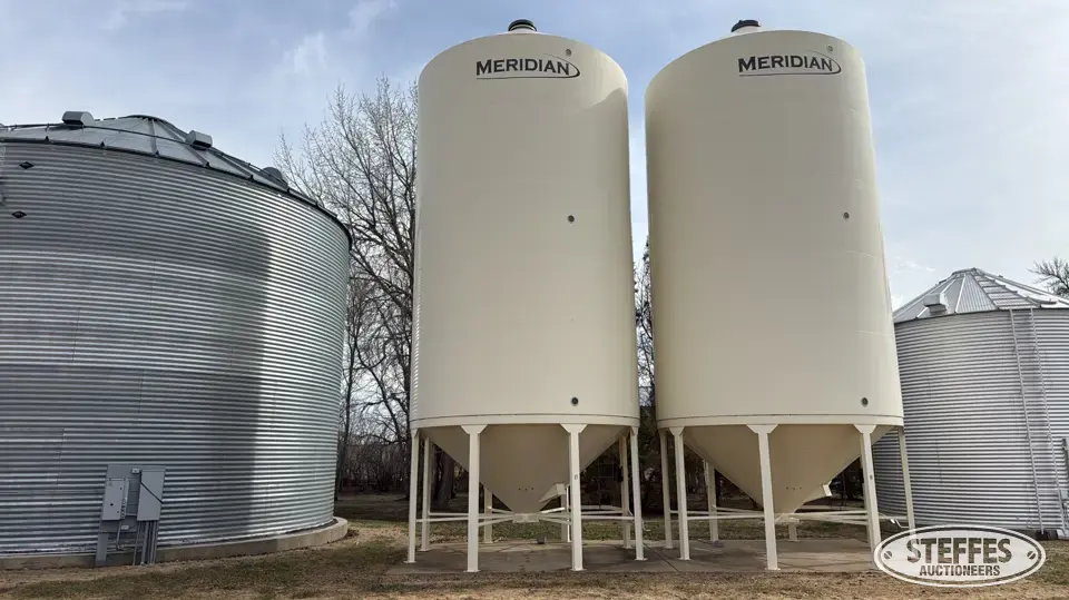 Meridian M1625 Hopper Bin