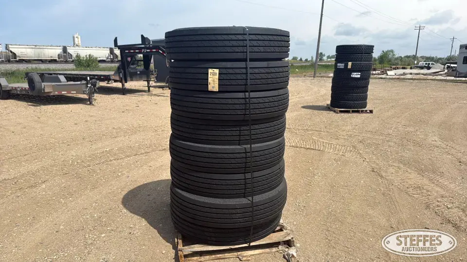 (8) Aosen ALS915 11R24.5 tires Truck Tire