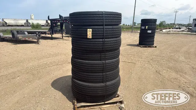 (8) Aosen ALS915 11R24.5 tires