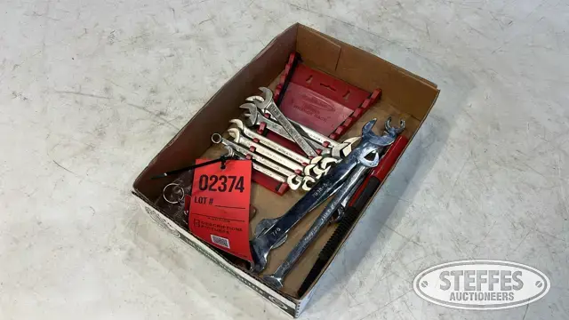 Snap-on wrenches