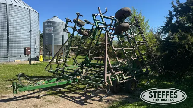 John Deere 960