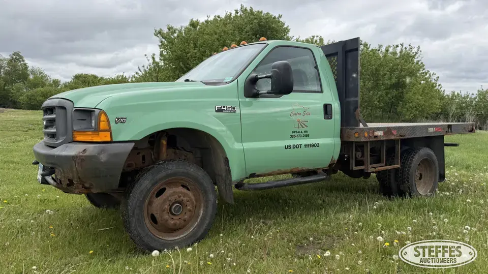 1999 Ford F-450 Over 1 Ton Pickup