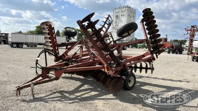 International 490