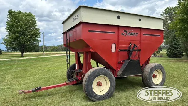 1996 Demco 365