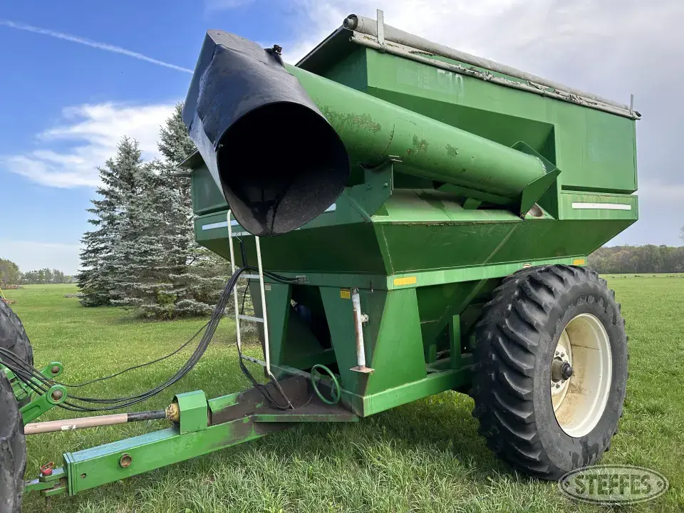 2007 E-Z Trail 510 Grain Cart