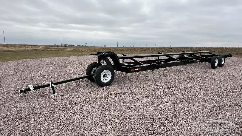 2023 FW Mfg 32F Header Trailer