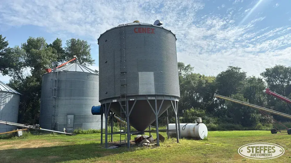 Cenex bin Grain Bin