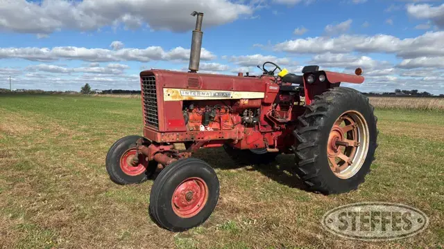 1967 Farmall 656 Hydro