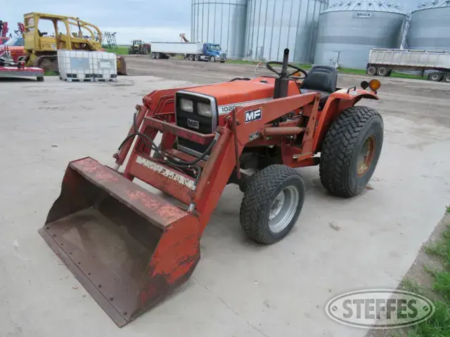 1985 Massey Ferguson 1020