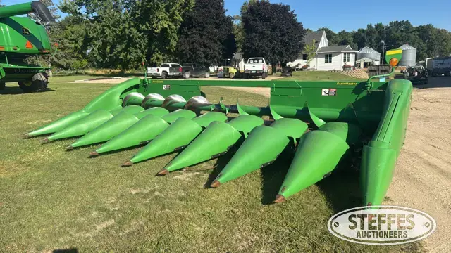 2011 John Deere 608C StalkMaster