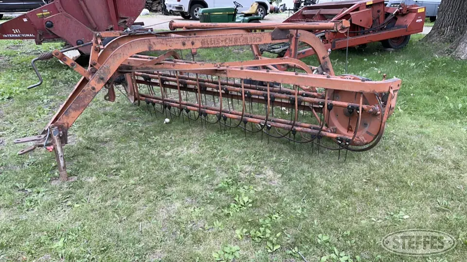 Allis Chalmers Rake