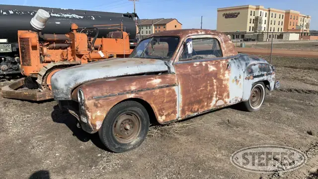 Plymouth Deluxe