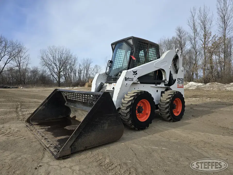 Bobcat S250 Wheeled Skid Steer