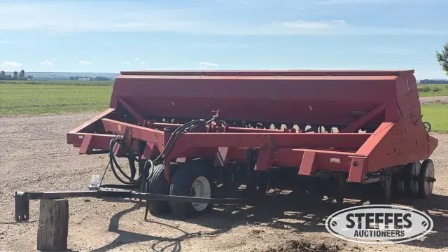 International 7200