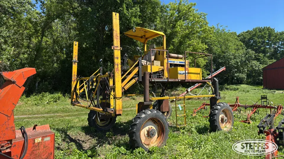 PDF 420G XL Self-Propelled Sprayer