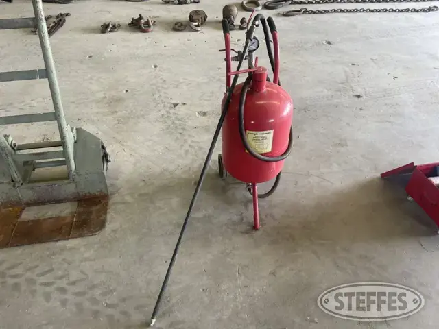 Central Pneumatic