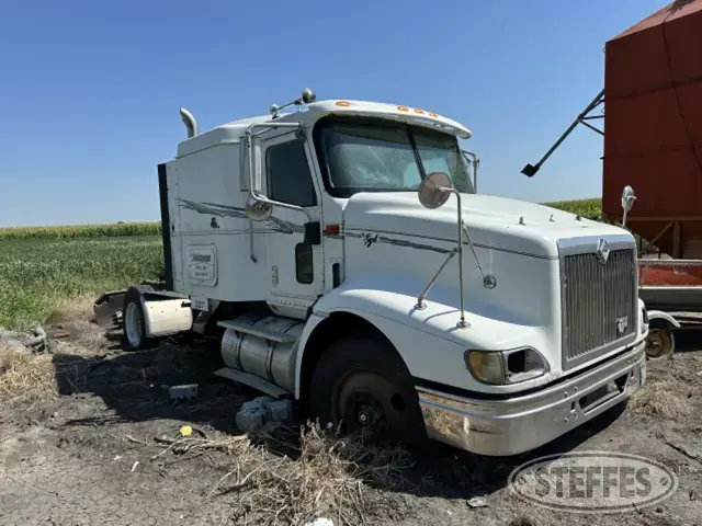 International 9200