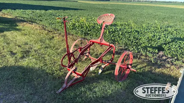 Sugarbeet digger