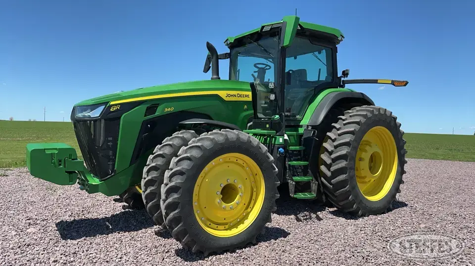2023 John Deere 8R 340 Signature Edition MFWD Tractor