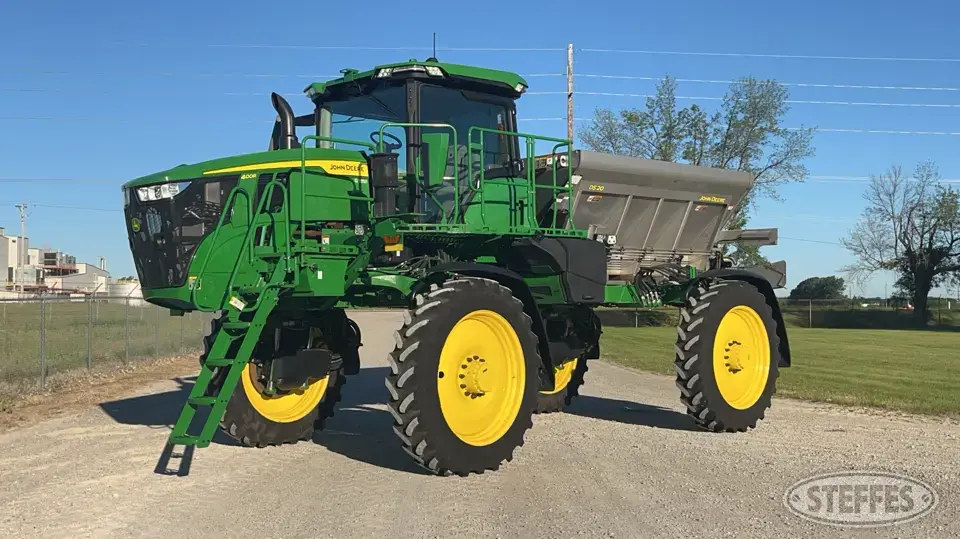 2022 John Deere 400R Self-Propelled Dry Applicators-Spreaders-Floater